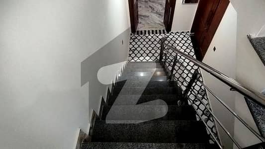 Get An Attractive House In LDA Avenue Under Rs. 45000000