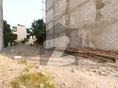 بحریہ ٹاؤن سیکٹر سی بحریہ ٹاؤن,لاہور میں 8 مرلہ کمرشل پلاٹ 12.75 کروڑ میں برائے فروخت۔ بحریہ ٹاؤن سیکٹر سی بحریہ ٹاؤن,لاہور میں 8 مرلہ کمرشل پلاٹ 12.75 کروڑ میں برائے فروخت۔