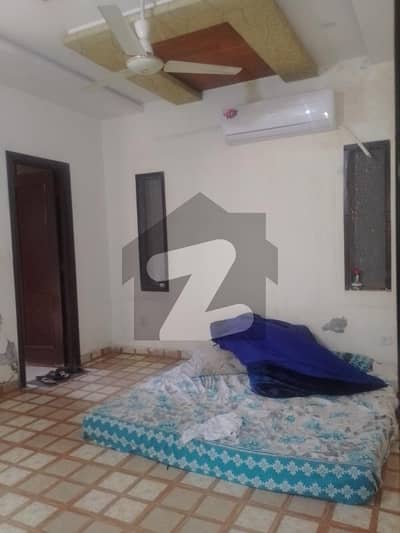 A Centrally Located 3 Marla Upper Portion In Lasani Garden