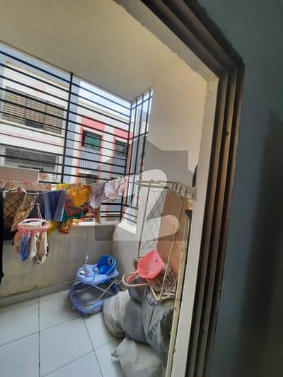 3 Bedroom Drawing Dining 2nd Floor Available For Rent All Utilities Available Road Facing West Open Flat