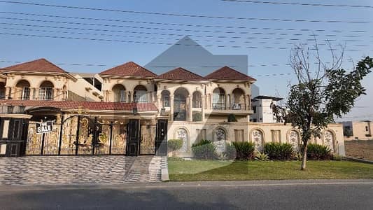 Back of Main House Sized 2 Kanal In Valencia - Block H1 Back of Main House Sized 2 Kanal In Valencia - Block H1