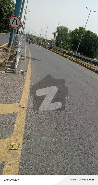 ڈی ایچ اے فیز9 پریزم ڈی ایچ اے ڈیفینس,لاہور میں 1 کنال رہائشی پلاٹ 2.78 کروڑ میں برائے فروخت۔ ڈی ایچ اے فیز9 پریزم ڈی ایچ اے ڈیفینس,لاہور میں 1 کنال رہائشی پلاٹ 2.78 کروڑ میں برائے فروخت۔