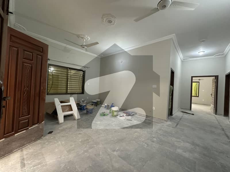 10 Marla Triple Storey House For Rent 10 Marla Triple Storey House For Rent