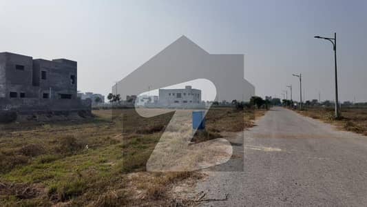 ڈی ایچ اے فیز 8 - بلاک زیڈ 6 ڈی ایچ اے فیز 8,ڈیفنس (ڈی ایچ اے),لاہور میں 1 کنال رہائشی پلاٹ 1.99 کروڑ میں برائے فروخت۔ ڈی ایچ اے فیز 8 - بلاک زیڈ 6 ڈی ایچ اے فیز 8,ڈیفنس (ڈی ایچ اے),لاہور میں 1 کنال رہائشی پلاٹ 1.99 کروڑ میں برائے فروخت۔