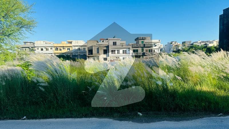 DOUBLE ROAD PLOT FACING GHQ DOUBLE ROAD PLOT FACING GHQ