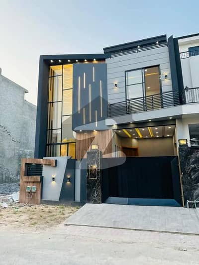 سینٹرل پارک ہاؤسنگ سکیم لاہور میں 3 کمروں کا 5 مرلہ مکان 1.75 کروڑ میں برائے فروخت۔ سینٹرل پارک ہاؤسنگ سکیم لاہور میں 3 کمروں کا 5 مرلہ مکان 1.75 کروڑ میں برائے فروخت۔