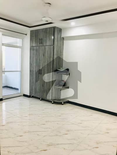 ای ۔ 11 اسلام آباد میں 2 کمروں کا 10 مرلہ زیریں پورشن 1.0 لاکھ میں کرایہ پر دستیاب ہے۔