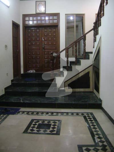 Furnished Room Available For Rent In Gulberg Lahore