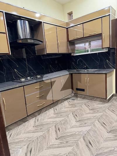 Prime Location Canal View Housing Scheme Lower Portion For rent Sized 10 Marla Prime Location Canal View Housing Scheme Lower Portion For rent Sized 10 Marla