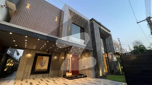 NFC Lahore: Ultra-Luxury 1 Kanal House for Sale! Your Dream Home, Where Every Day Feels Like a Vacation! NFC Lahore: Ultra-Luxury 1 Kanal House for Sale! Your Dream Home, Where Every Day Feels Like a Vacation!