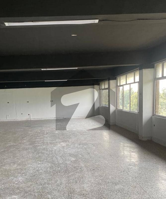 بلیو ایریا اسلام آباد میں 13 مرلہ دفتر 5.0 لاکھ میں کرایہ پر دستیاب ہے۔