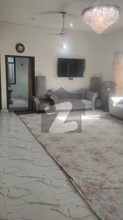 240 Sqyd Independent House Available