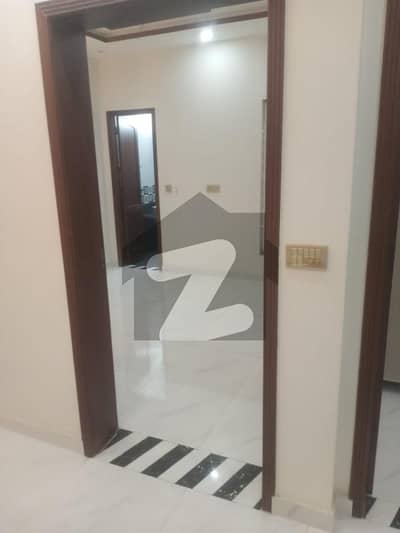 ایڈن پیلس ولاز ایڈن,لاہور میں 3 کمروں کا 5 مرلہ مکان 1.7 کروڑ میں برائے فروخت۔