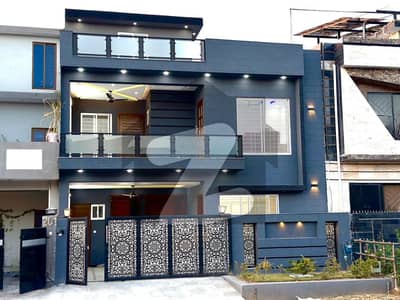 Double Unit House for Sale Faisal Margala City (60 ft Road) Double Unit House for Sale Faisal Margala City (60 ft Road)