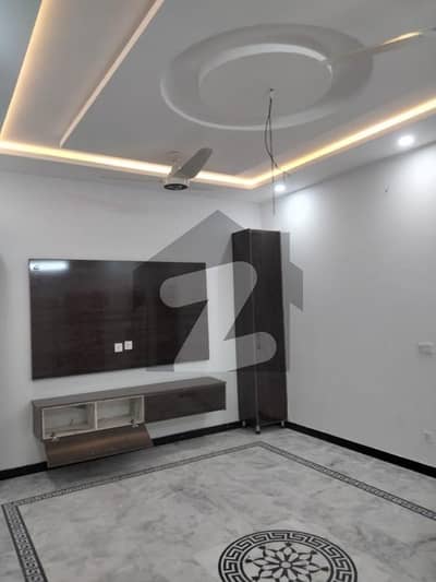 غوری ٹاؤن فیز 4 اے غوری ٹاؤن,اسلام آباد میں 4 کمروں کا 7 مرلہ بالائی پورشن 90.0 ہزار میں کرایہ پر دستیاب ہے۔