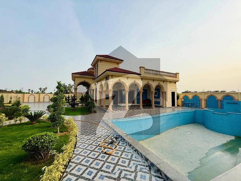 برکی روڈ کینٹ,لاہور میں 5 کمروں کا 6 کنال فارم ہاؤس 15.0 ہزار میں کرایہ پر دستیاب ہے۔ برکی روڈ کینٹ,لاہور میں 5 کمروں کا 6 کنال فارم ہاؤس 15.0 ہزار میں کرایہ پر دستیاب ہے۔