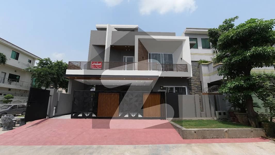 Beautiful Corner House On Good Location