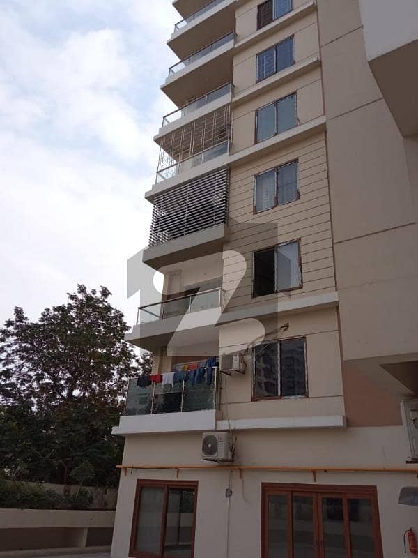 TRICON GARDEN APARTMENT IS AVAILABLE