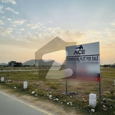 ڈی ایچ اے فیز 4 - سیکٹر بی ڈی ایچ اے ڈیفینس فیز 4,ڈی ایچ اے ڈیفینس,اسلام آباد میں 8 مرلہ کمرشل پلاٹ 6.0 کروڑ میں برائے فروخت۔