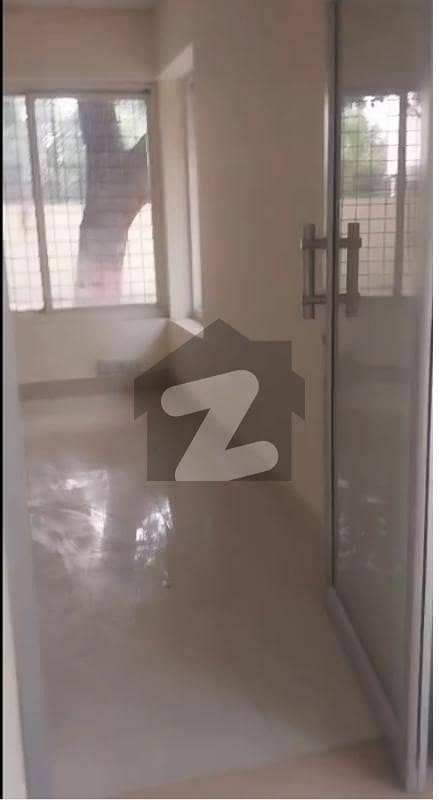 گلبرگ 3 گلبرگ,لاہور میں 11 کمروں کا 4 کنال مکان 18.0 لاکھ میں کرایہ پر دستیاب ہے۔ گلبرگ 3 گلبرگ,لاہور میں 11 کمروں کا 4 کنال مکان 18.0 لاکھ میں کرایہ پر دستیاب ہے۔