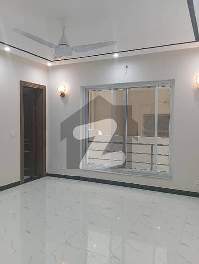 ایف ۔ 11 اسلام آباد میں 3 کمروں کا 1 کنال زیریں پورشن 4.0 لاکھ میں کرایہ پر دستیاب ہے۔