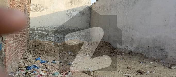 5 Marla Plot available Umar Park near about Hakim choke Ashina road Bank Stop Lahore