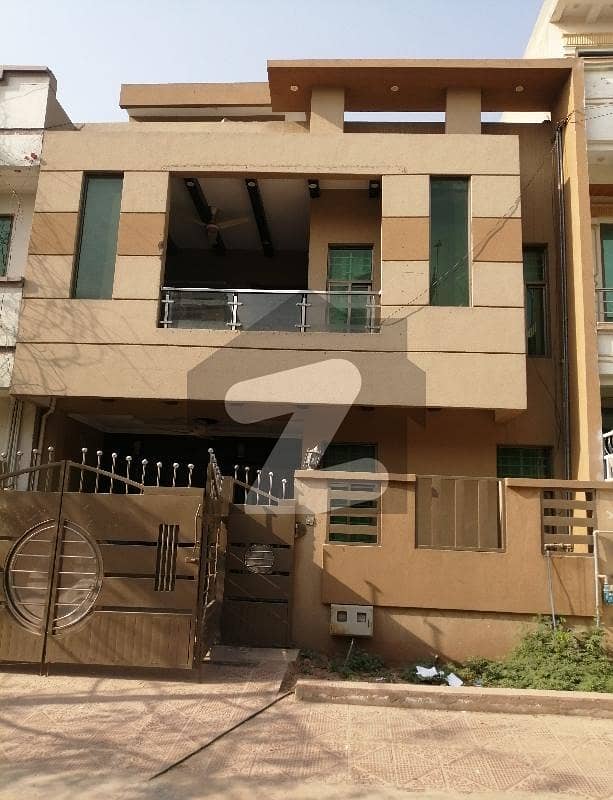 25x40 Ground Portion for rent in G13 25x40 Ground Portion for rent in G13