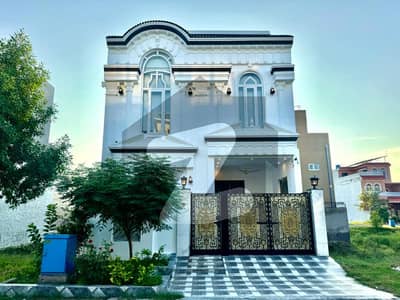 5 Marla Victorian Design House For Sale 5 Marla Victorian Design House For Sale