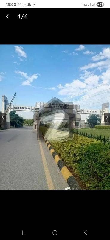 Ideally located plot on main Double road Ideally located plot on main Double road