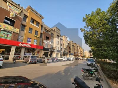 بحریہ سپرنگ نارتھ بحریہ ٹاؤن فیز 7,بحریہ ٹاؤن راولپنڈی,راولپنڈی میں 6 کمروں کا 8 مرلہ عمارت 16.5 کروڑ میں برائے فروخت۔