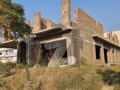 1 Kanal Structure House ( 50*90 in Block B ). Available For Sale in Top City Islamabad.