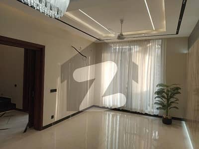 فارمانئیٹس ہاؤسنگ سکیم لاہور میں 2 کمروں کا 10 مرلہ زیریں پورشن 70.0 ہزار میں کرایہ پر دستیاب ہے۔ فارمانئیٹس ہاؤسنگ سکیم لاہور میں 2 کمروں کا 10 مرلہ زیریں پورشن 70.0 ہزار میں کرایہ پر دستیاب ہے۔