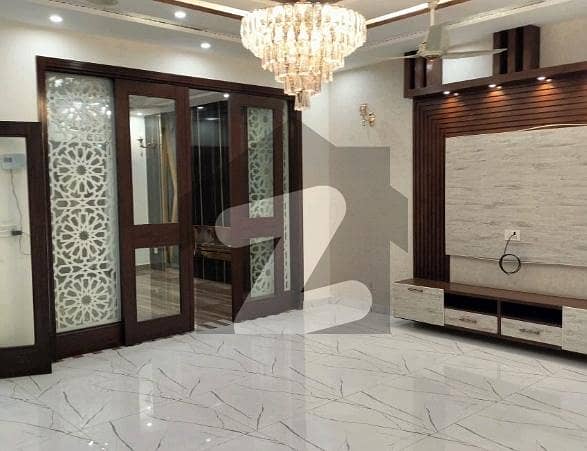 ڈریم گارڈنز ڈیفینس روڈ,لاہور میں 3 کمروں کا 5 مرلہ مکان 2.5 کروڑ میں برائے فروخت۔