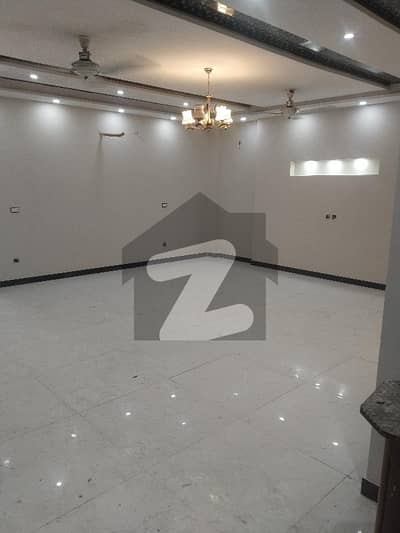 1 Kanal Triple Story