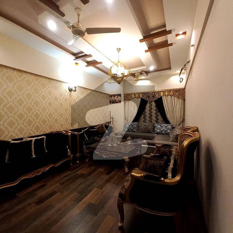 کلفٹن ۔ بلاک 9 کلفٹن,کراچی میں 3 کمروں کا 10 مرلہ فلیٹ 1.8 لاکھ میں کرایہ پر دستیاب ہے۔