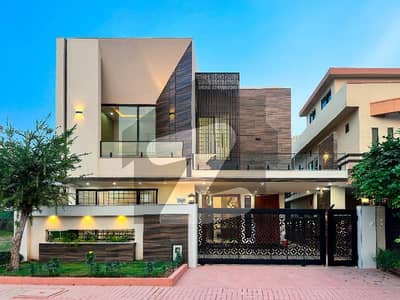 Elegant Designer House Available