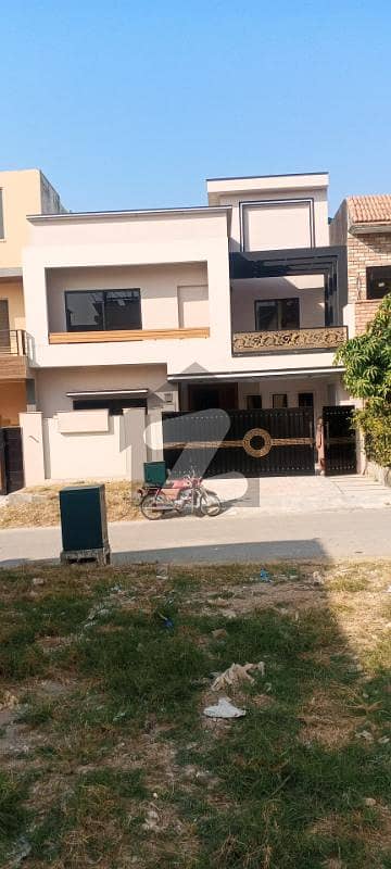 F 17/2 For Sale House F 17/2 For Sale House