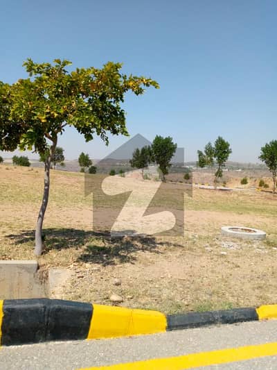 ڈی ایچ اے ویلی - لِلی سیکٹر ڈی ایچ اے ویلی,ڈی ایچ اے ڈیفینس,اسلام آباد میں 5 مرلہ رہائشی پلاٹ 21.0 لاکھ میں برائے فروخت۔