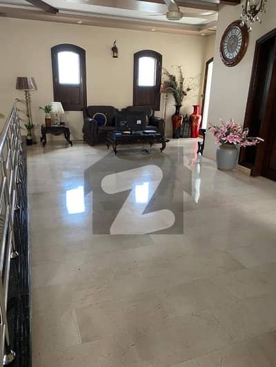 ڈی ایچ اے فیز 6 ڈی ایچ اے ڈیفینس,کراچی میں 6 کمروں کا 1 کنال مکان 11.9 کروڑ میں برائے فروخت۔