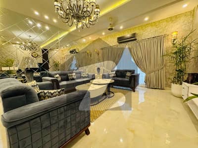 ڈی ایچ اے فیز 6 ڈیفنس (ڈی ایچ اے),لاہور میں 5 کمروں کا 1 کنال مکان 7.0 کروڑ میں برائے فروخت۔ ڈی ایچ اے فیز 6 ڈیفنس (ڈی ایچ اے),لاہور میں 5 کمروں کا 1 کنال مکان 7.0 کروڑ میں برائے فروخت۔