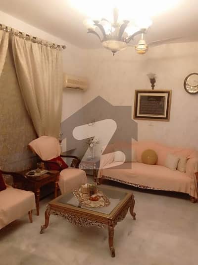 ڈی ایچ اے فیز 1 ڈیفنس (ڈی ایچ اے),لاہور میں 3 کمروں کا 10 مرلہ مکان 4.35 کروڑ میں برائے فروخت۔