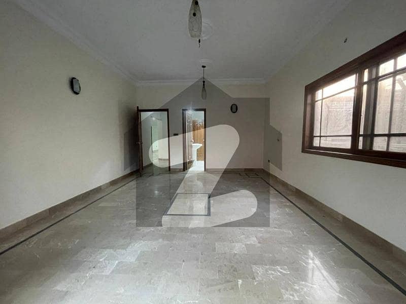 500 Yards Upper Portion For Rent