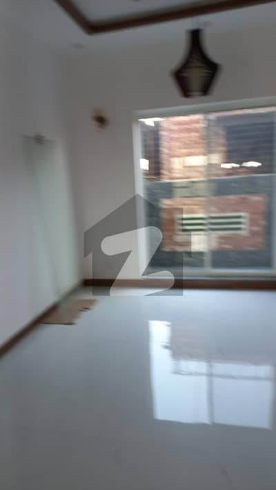 علی پارک کینٹ,لاہور میں 3 کمروں کا 2 مرلہ مکان 1.25 کروڑ میں برائے فروخت۔ علی پارک کینٹ,لاہور میں 3 کمروں کا 2 مرلہ مکان 1.25 کروڑ میں برائے فروخت۔