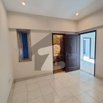 ڈی ایچ اے فیز 6 ڈی ایچ اے ڈیفینس,کراچی میں 3 کمروں کا 8 مرلہ فلیٹ 1.5 لاکھ میں کرایہ پر دستیاب ہے۔