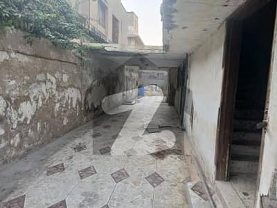 500 Sq. Yards Old Bungalow for Sale DHA Phase 1, Karachi