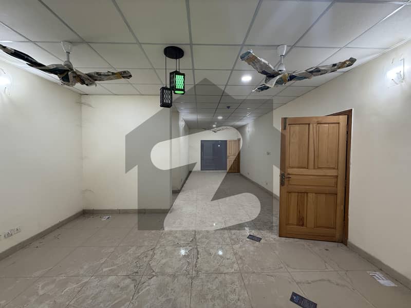 Flat For rent location phase 5 PHA flats