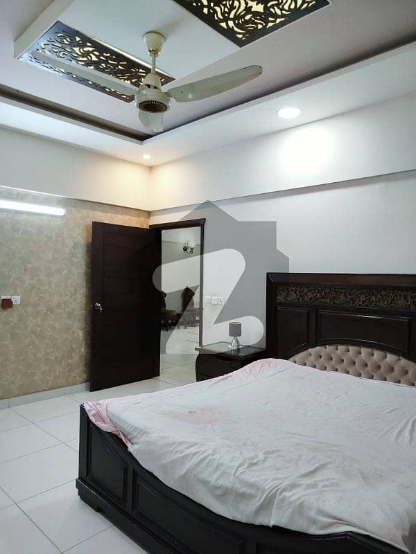 کلفٹن ۔ بلاک 9 کلفٹن,کراچی میں 3 کمروں کا 8 مرلہ فلیٹ 1.75 لاکھ میں کرایہ پر دستیاب ہے۔