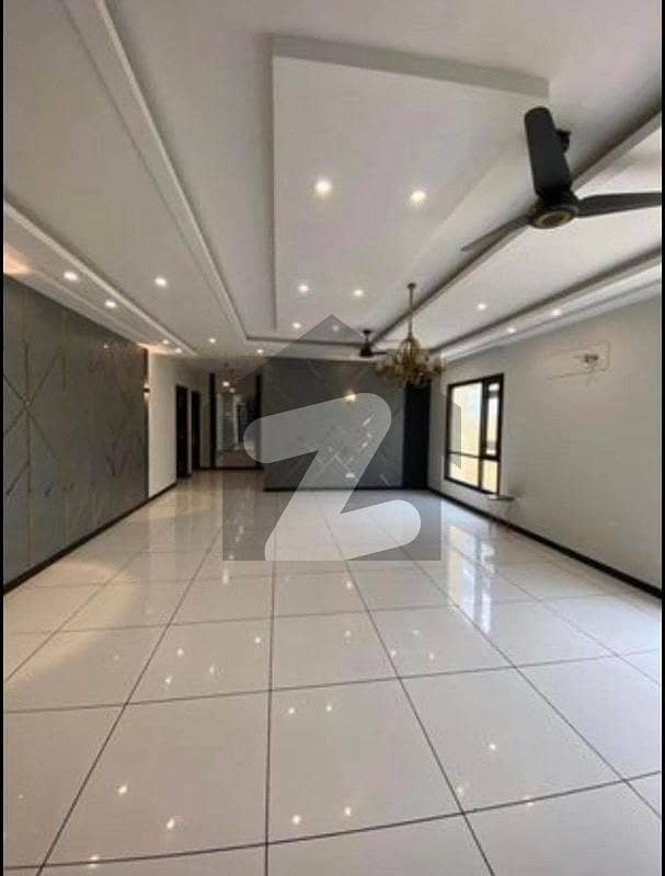 ڈی ایچ اے فیز 8 ڈی ایچ اے ڈیفینس,کراچی میں 3 کمروں کا 1 کنال بالائی پورشن 3.0 لاکھ میں کرایہ پر دستیاب ہے۔ ڈی ایچ اے فیز 8 ڈی ایچ اے ڈیفینس,کراچی میں 3 کمروں کا 1 کنال بالائی پورشن 3.0 لاکھ میں کرایہ پر دستیاب ہے۔