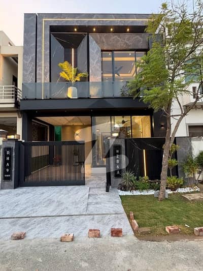 ڈی ایچ اے 9 ٹاؤن ڈیفنس (ڈی ایچ اے),لاہور میں 3 کمروں کا 5 مرلہ مکان 70.0 ہزار میں کرایہ پر دستیاب ہے۔ ڈی ایچ اے 9 ٹاؤن ڈیفنس (ڈی ایچ اے),لاہور میں 3 کمروں کا 5 مرلہ مکان 70.0 ہزار میں کرایہ پر دستیاب ہے۔