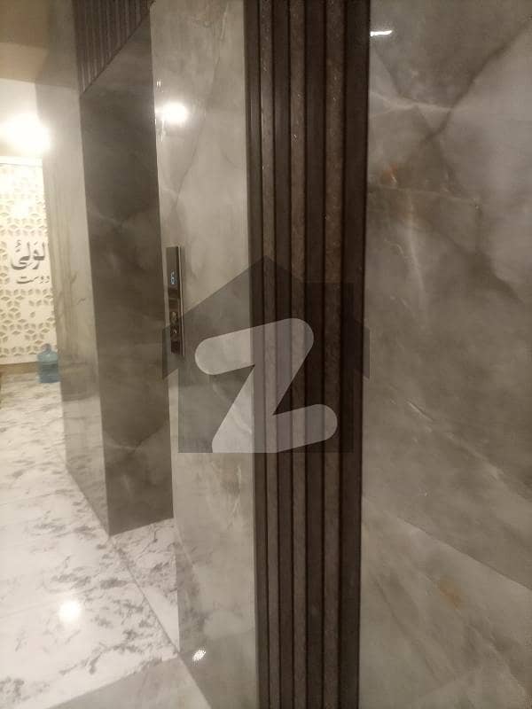 Brand New High Rise Luxury Apartment